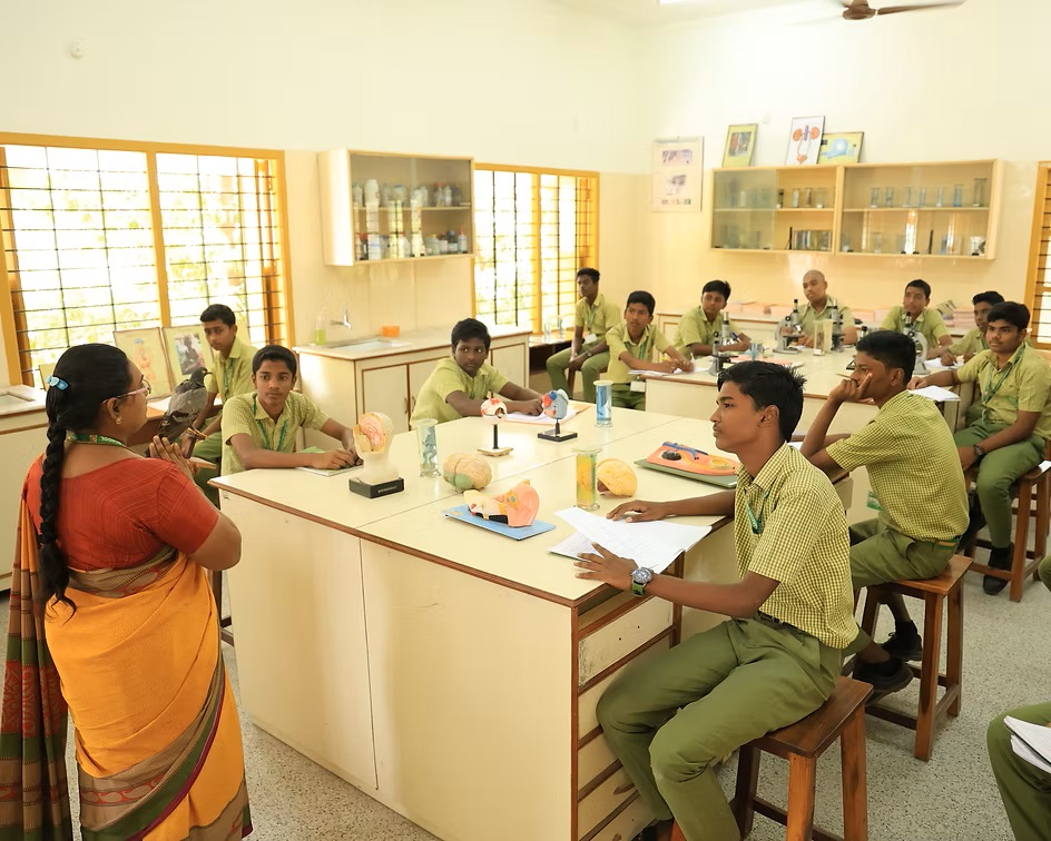 SRINARYANISCHOOL4